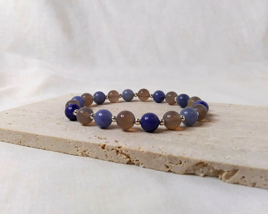 blue sea glass bracelet, sea blue, blue sea, gemstone bracelet, blue bracelet