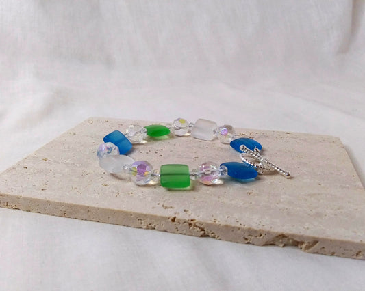 square shaped beads in blue and green bracelet with toggle clasp