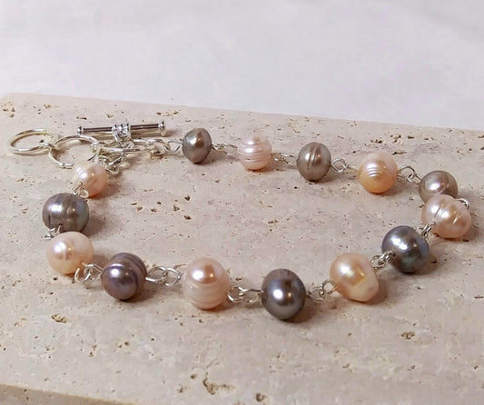 Daphne Bracelet