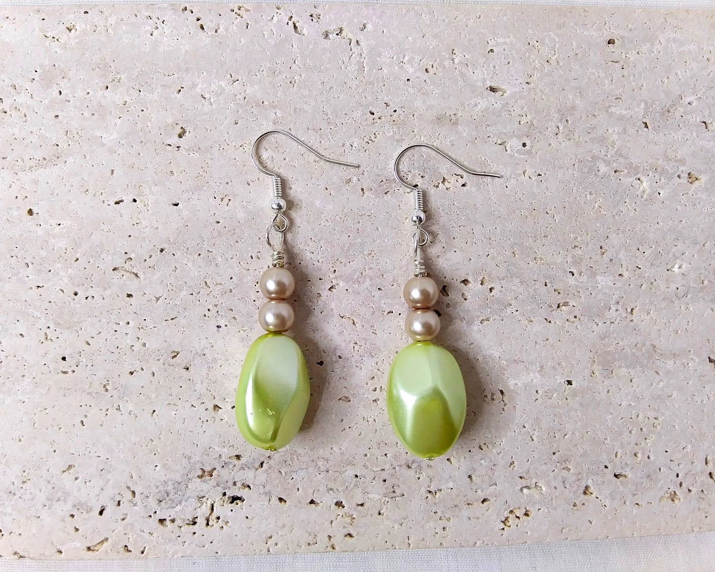 Dangle glass pear beaded earrings