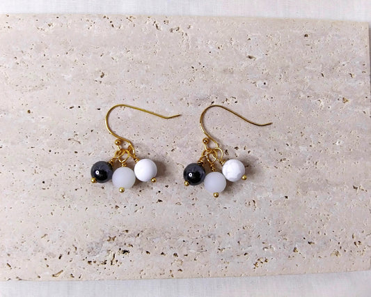 Hematite and Howlite, & White Glass beads earrings