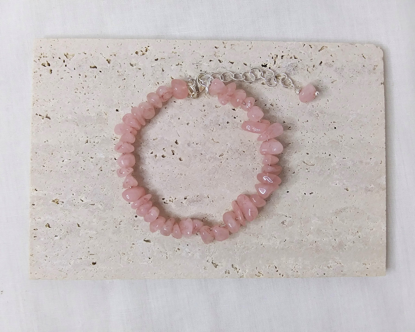 Chip Gemstone Beaded Bracelet in plated silver or gold