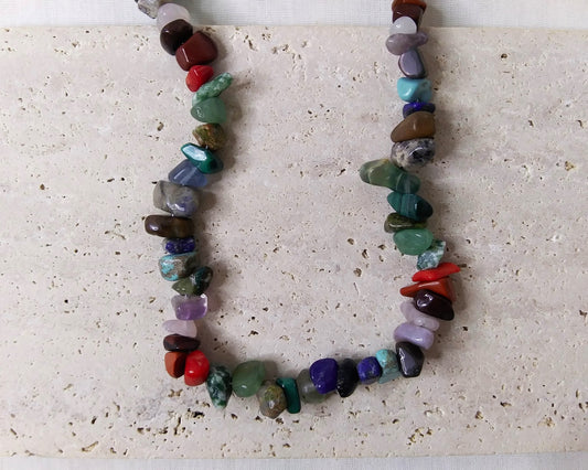 Chip Gemstone Choker with silver accent