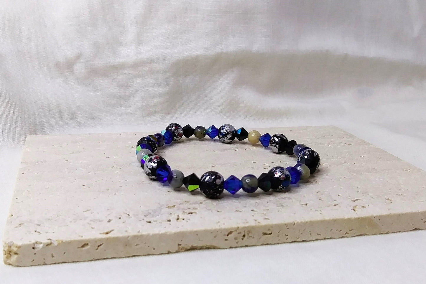 Blue Glass Beads and Sodalite Beads stretch bracelet